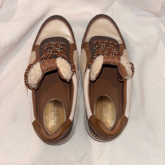 MICHAEL KORS Maddy Teddy Brown Multi MK Logo Trainer US size 7.5 - Picture 4 of 10
